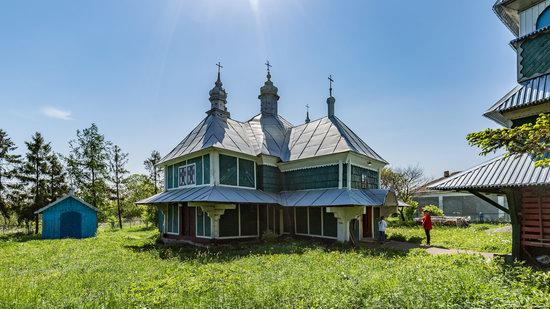 Church of Saints Cosmas and Damian, Makhnivtsi, Ukraine, photo 9