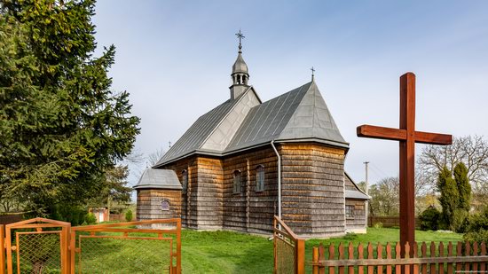 The Second Oldest Wooden Catholic Church in Ukraine, photo 4