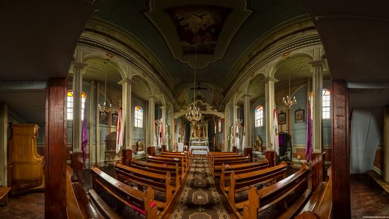 The Second Oldest Wooden Catholic Church in Ukraine, photo 8