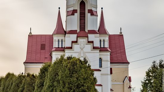 St. Joseph Catholic Church in Tshchenets, Ukraine, photo 3