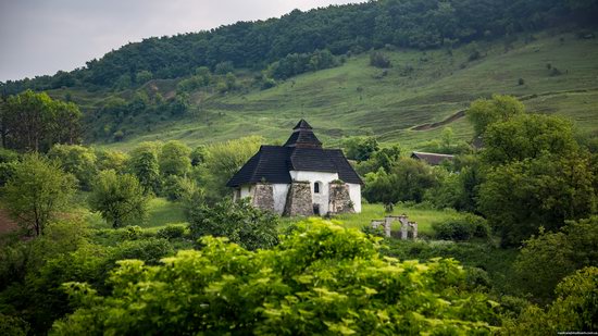 St. Michael Church in-Chesnyky, Ukraine, photo 1