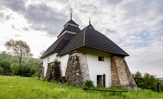 St. Michael Church in-Chesnyky, Ukraine, photo 11