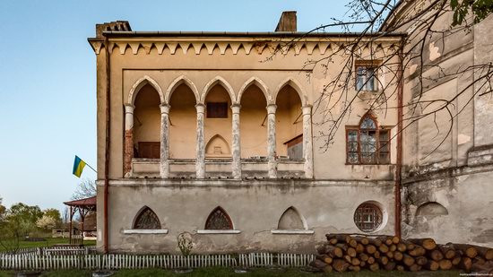 Strachocki Palace in Mostyska, Lviv region, Ukraine, photo 5