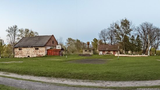 Strachocki Palace in Mostyska, Lviv region, Ukraine, photo 9