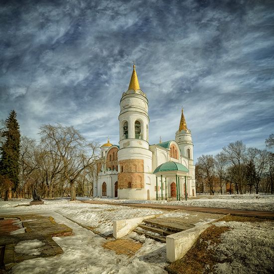 Beautiful old churches of Chernihiv, Ukraine, photo 1