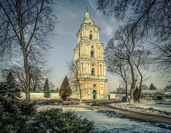 Beautiful old churches of Chernihiv, Ukraine, photo 11