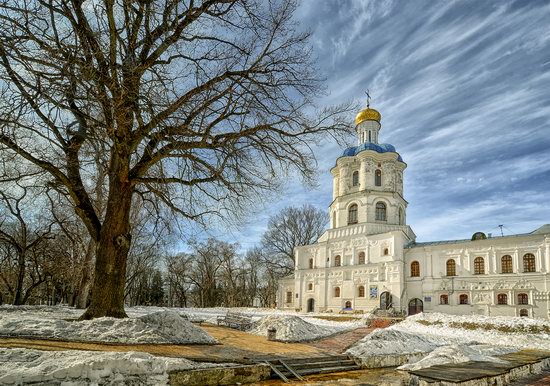 Beautiful old churches of Chernihiv, Ukraine, photo 3