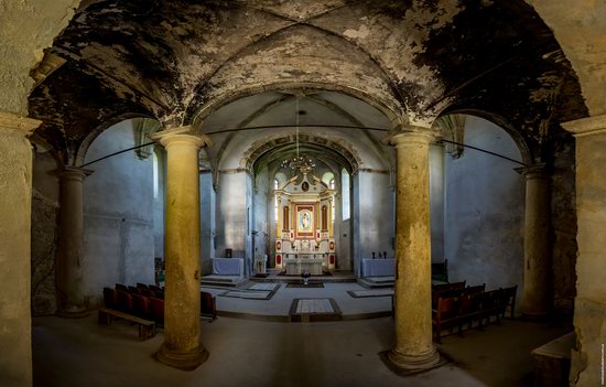 Defensive Roman Catholic Church in Bishche, Ukraine, photo 19