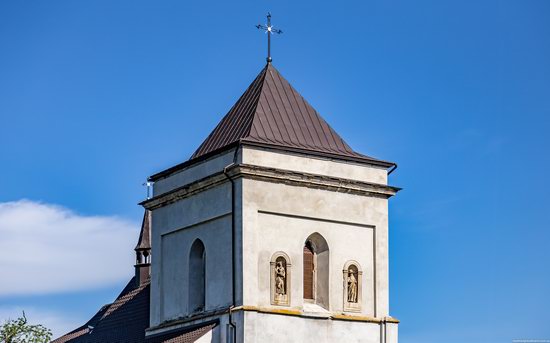 Defensive Roman Catholic Church in Bishche, Ukraine, photo 5