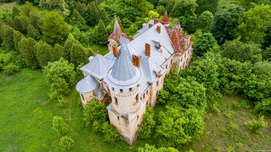 Abandoned Ray Mansion in Pryozerne, Ukraine, photo 15