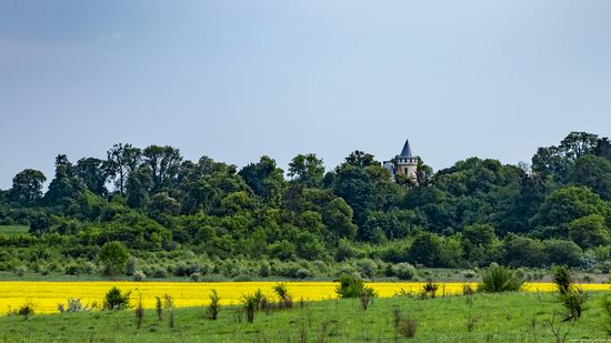 Abandoned Ray Mansion in Pryozerne, Ukraine, photo 2