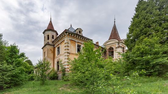 Abandoned Ray Mansion in Pryozerne, Ukraine, photo 7