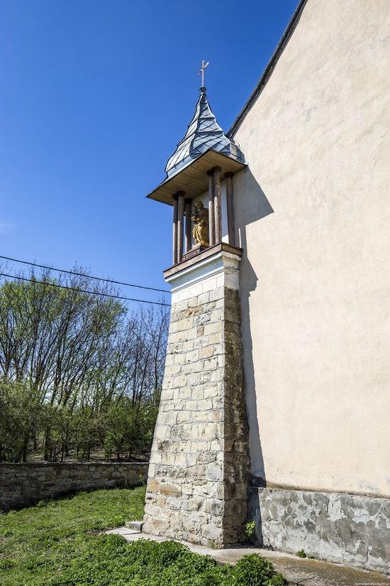 Catholic Church in Stari Petlykivtsi, Ukraine, photo 3