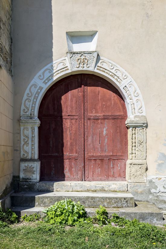 Catholic Church in Stari Petlykivtsi, Ukraine, photo 9