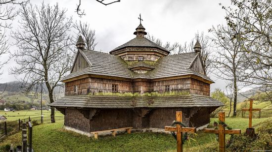 Ascension (Strukivska) Church in Yasinya, Ukraine, photo 12