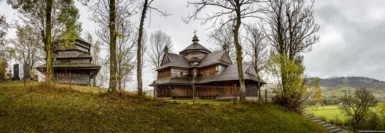 Ascension (Strukivska) Church in Yasinya, Ukraine, photo 8