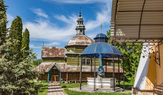 Church of the Holy Apostles Peter and Paul in Urman, Ukraine, photo 10