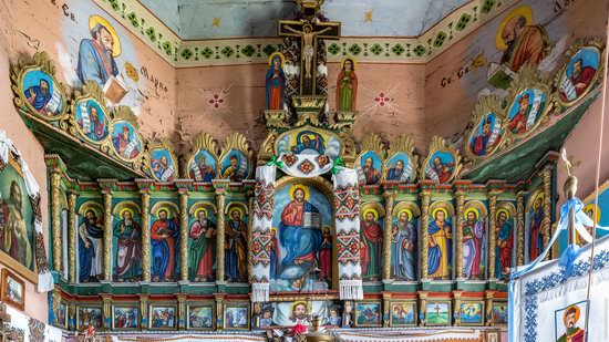 Church of the Holy Apostles Peter and Paul in Urman, Ukraine, photo 12