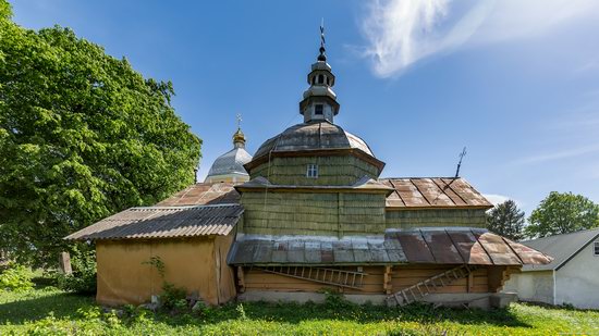 Church of the Holy Apostles Peter and Paul in Urman, Ukraine, photo 4