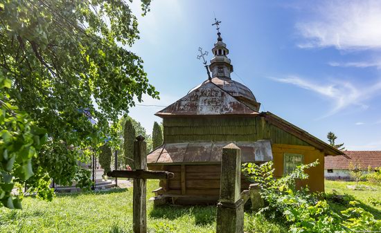 Church of the Holy Apostles Peter and Paul in Urman, Ukraine, photo 6