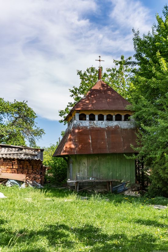 Church of the Holy Apostles Peter and Paul in Urman, Ukraine, photo 8