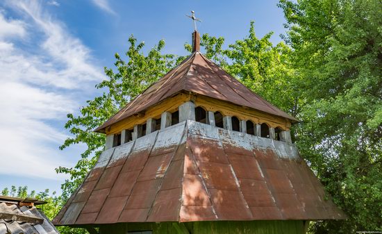 Church of the Holy Apostles Peter and Paul in Urman, Ukraine, photo 9