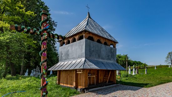 Holy Virgin Church in Lukavets, Ukraine, photo 2