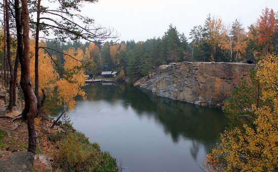 Abandoned and Flooded Korostyshivsky Quarry, Ukraine, photo 17