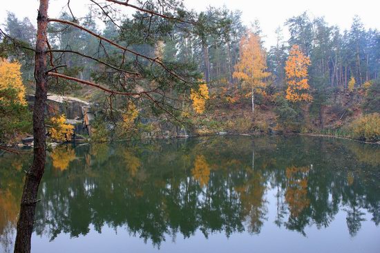 Abandoned and Flooded Korostyshivsky Quarry, Ukraine, photo 3