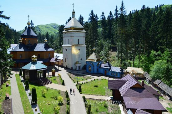 Manyavsky Holy Cross Exaltation Monastery, Ukraine, photo 1