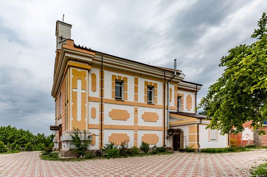 St. Anthony Church in Myropol, Ukraine, photo 10