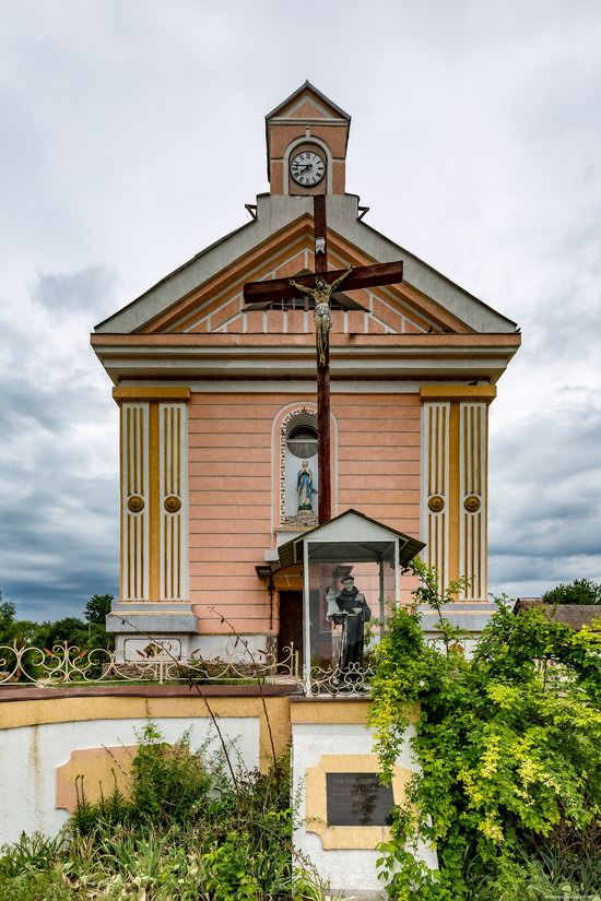 St. Anthony Church in Myropol, Ukraine, photo 12