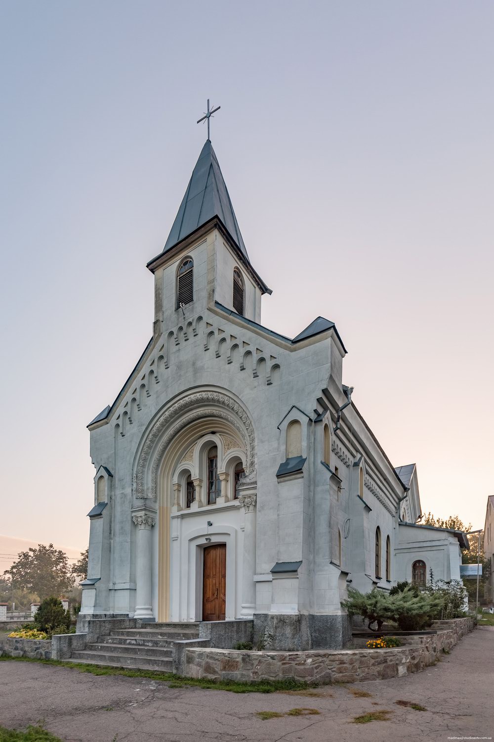 Catholic Church of St. Anna in Talne · Ukraine travel blog