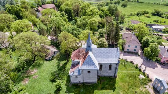 Catholic Church of the Holy Trinity in Pomoryany, Ukraine, photo 5