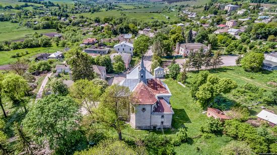 Catholic Church of the Holy Trinity in Pomoryany, Ukraine, photo 8