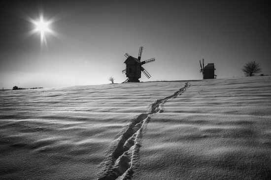 Snowy winter in the Pyrohiv Museum, Kyiv, Ukraine, photo 14