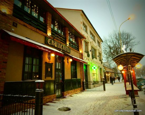 Snow-covered Streets of Uzhhorod, Ukraine, photo 2