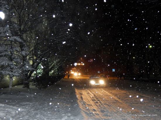 Snow-covered Streets of Uzhhorod, Ukraine, photo 22