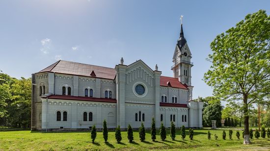 Monastery of St. Gerard in Hnizdychiv (Kokhavyno), Ukraine, photo 1