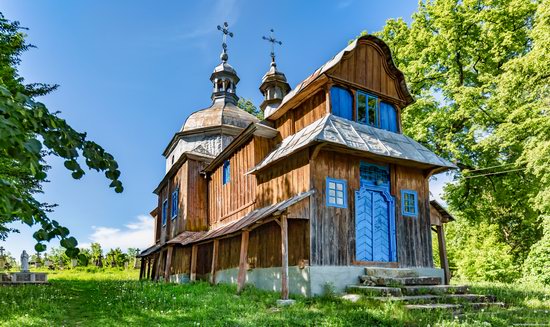 St. Nicholas Church, Nadrichne, Ternopil region, Ukraine, photo 1