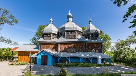 Church of St. Paraskeva in Pluhiv, Lviv region, Ukraine, photo 2