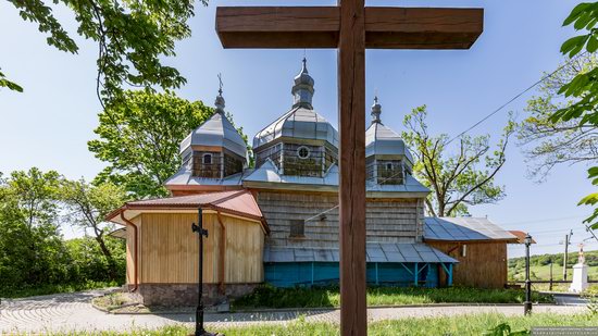 Church of St. Paraskeva in Pluhiv, Lviv region, Ukraine, photo 8