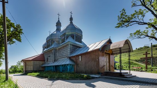 Church of St. Paraskeva in Pluhiv, Lviv region, Ukraine, photo 9