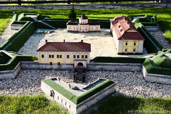 Museum of Miniatures Castles of Ukraine in Kamianets-Podilskyi, photo 12