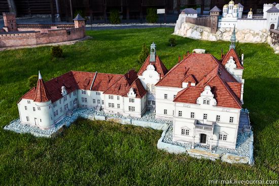 Museum of Miniatures Castles of Ukraine in Kamianets-Podilskyi, photo 13