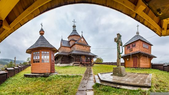 Church of the Nativity of the Blessed Virgin in Vorokhta, Ukraine, photo 2