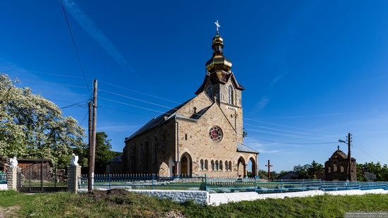 Neo-Gothic Orthodox Church in Pidhaichyky, Ukraine, photo 1