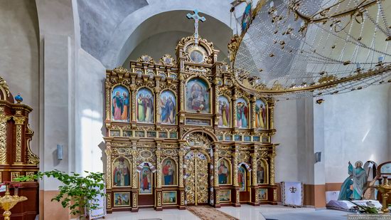 Wooden Church of St. Basil the Great in Cherche, Ukraine, photo 16