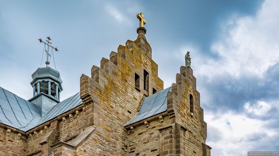 Church of the Holy Apostles Peter and Paul in Butsniv, Ukraine, photo 10