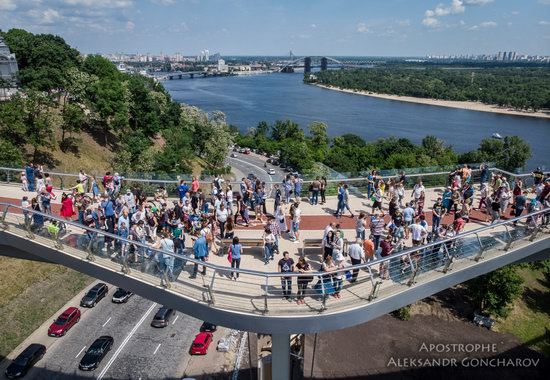 New Pedestrian and Bicycle Bridge in Kyiv, Ukraine, photo 8